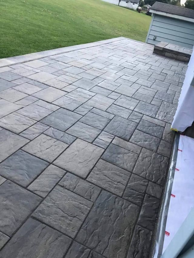 Stamped concrete paver patio